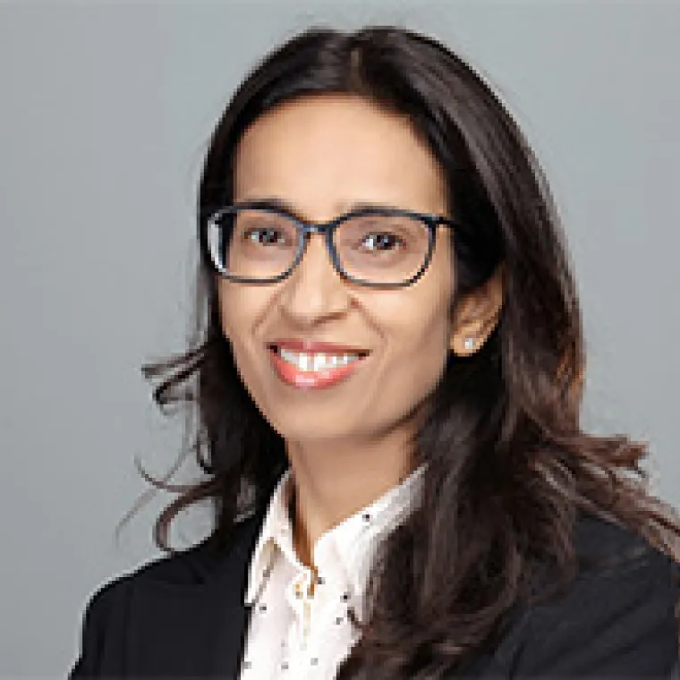 Photo of Dr. Arti Rampaul